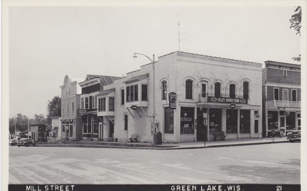 10944-Corner of Hill St & Mill Street, Selle's Service Store & Greyhound Stop