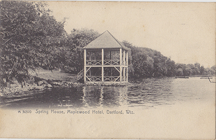 10259-Spring House, Maplewood Hotel, Dartford, Wis