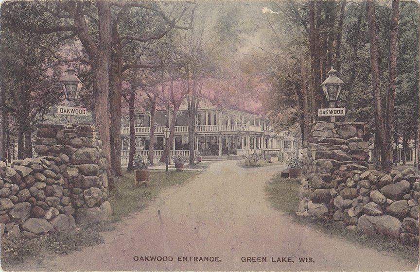 10268-Oakwood Entrance, Green Lake, Wis.