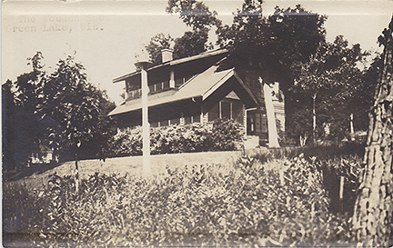 10585-The Wooden Shoe, Green Lake, WIs