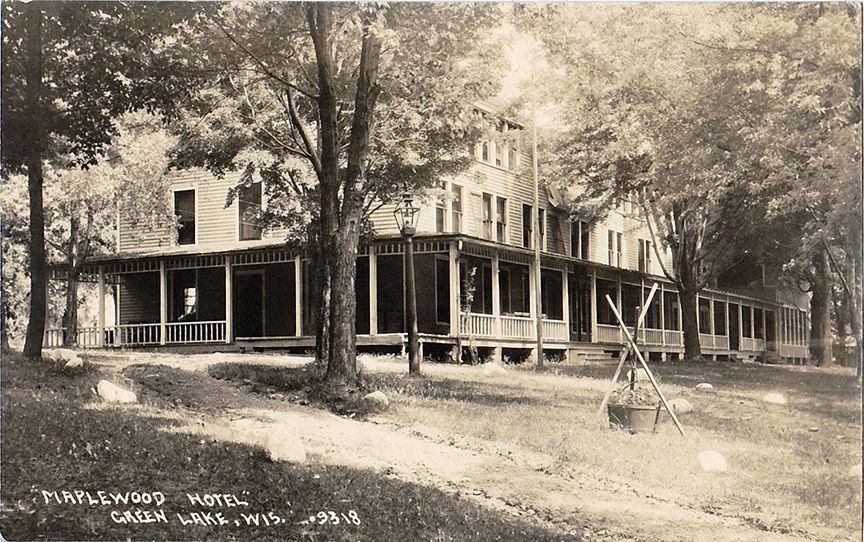 10667-Maplewood Hotel Green Lake, WIS.-Postmarked 1920