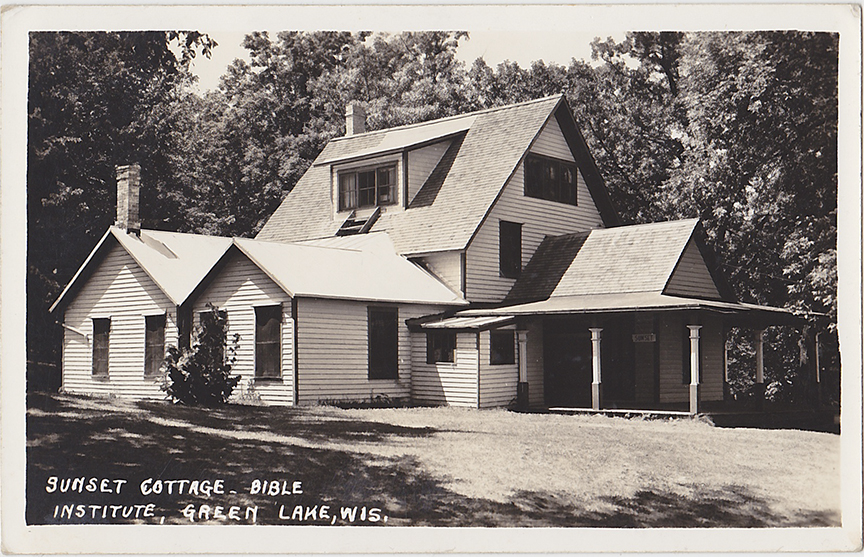 10700-Sunset Cottage Bible Institute, Green Lake, WIS-Postmarked 1939