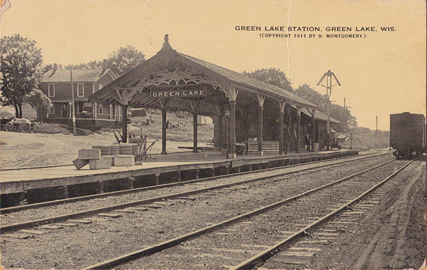 10806a-Green Lake Station Copyright 1911 by H. Montgomery