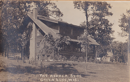 10826-The Wooden Shoe Green Lake, Wis.-Canceled 1917