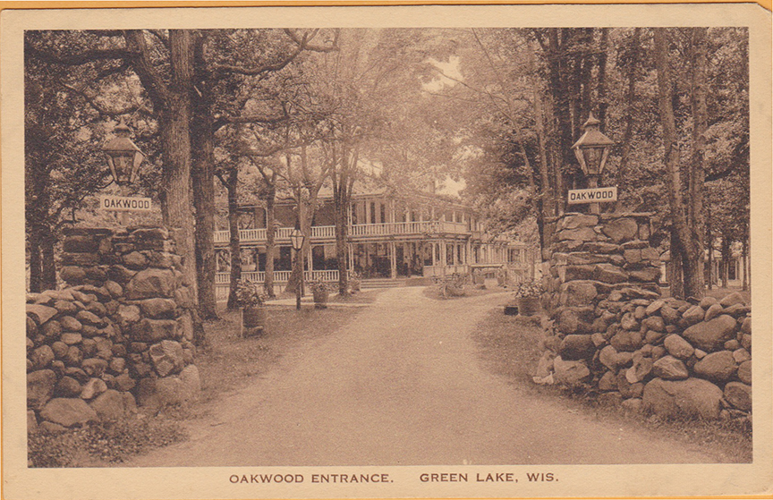 10902-Oakwood Entrance, Green Lake, WIS.