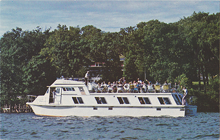 10234-"Yacht's of Fun" Public Excursions - chartered parties, The Heidel House, Ill Ave. Green Lake, Wis 54941