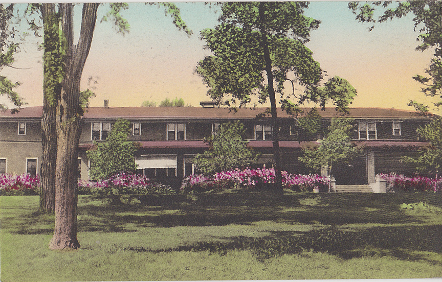 10276-Sherwood Forest Hotel, Green Lake, Wis.-Postmarked 1938