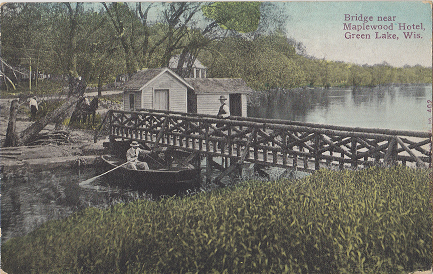 10325-Bridge near Maplewood Hotel, Green Lake, Wis.-Postmarked 1912