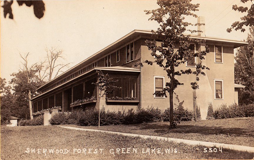 10844-Sherwood Forest, Green Lake, Wis.