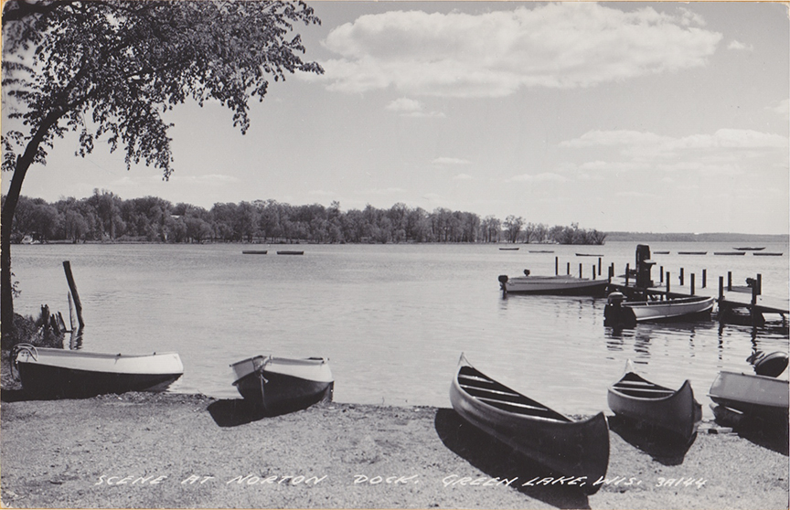 10993-Scene at Norton Dock, Green Lake, Wis. -Postmarked 1953