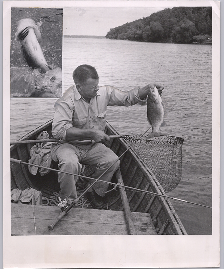 11216-Small Mouth Black Bass of Big Green Lake - Newpaper Photograph Dated 1955