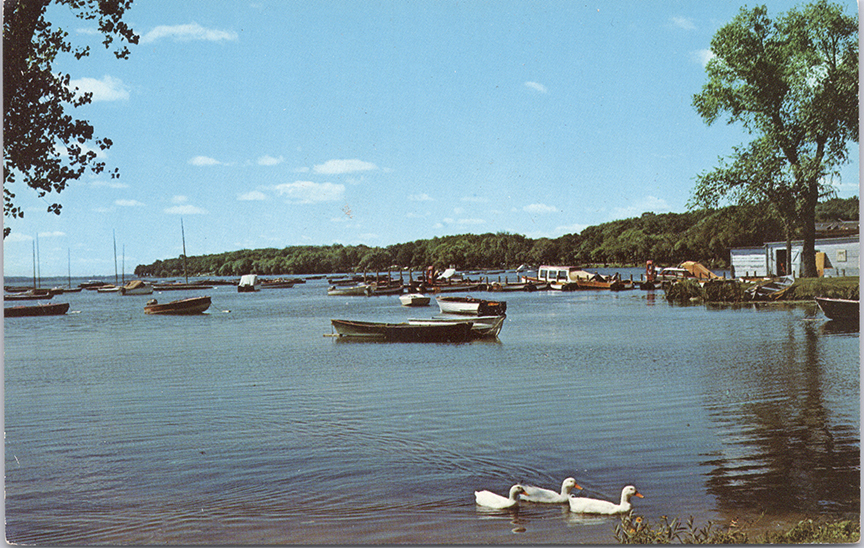 11238-Dartford Bay, Green Lake, Wis.-Dated 1960