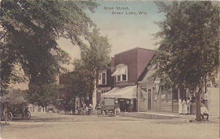 10026-Main Street, Green Lake, Wis.