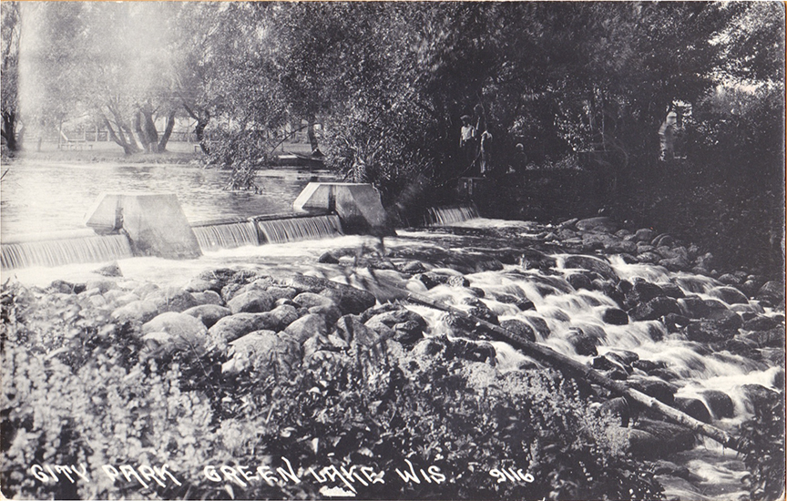 10927-City Park, Green Lake, WIS. - Postmarked 1952