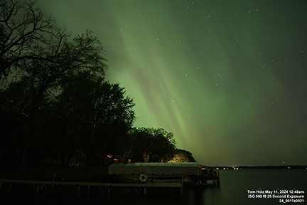 You are currently viewing Added pictures of the Aurora over Big Green