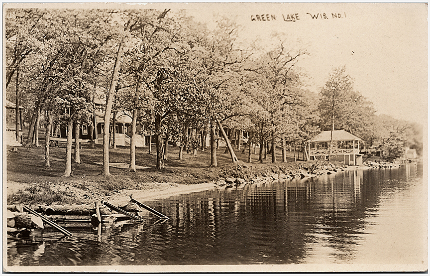 11363-Green Lake Wis. Sherwood Forest Shoreline Area