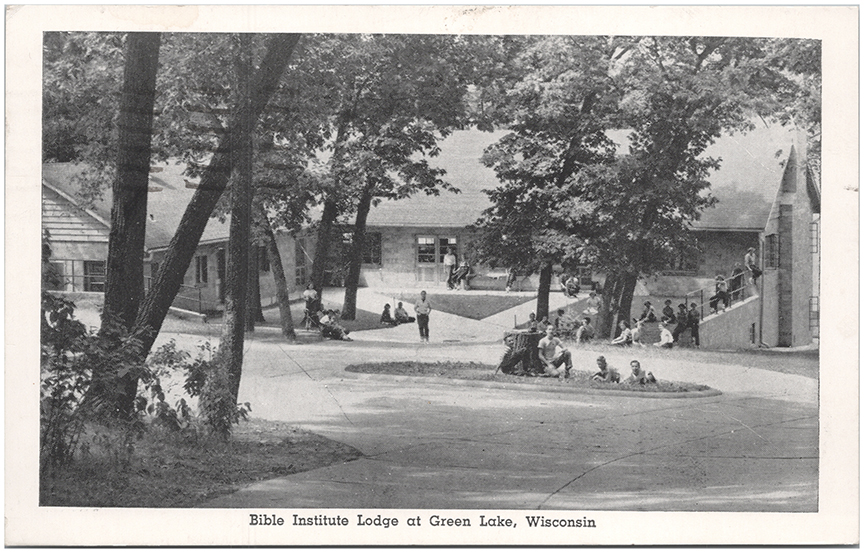 1164-Bible Institute Lodge at Green Lake Wisconsin