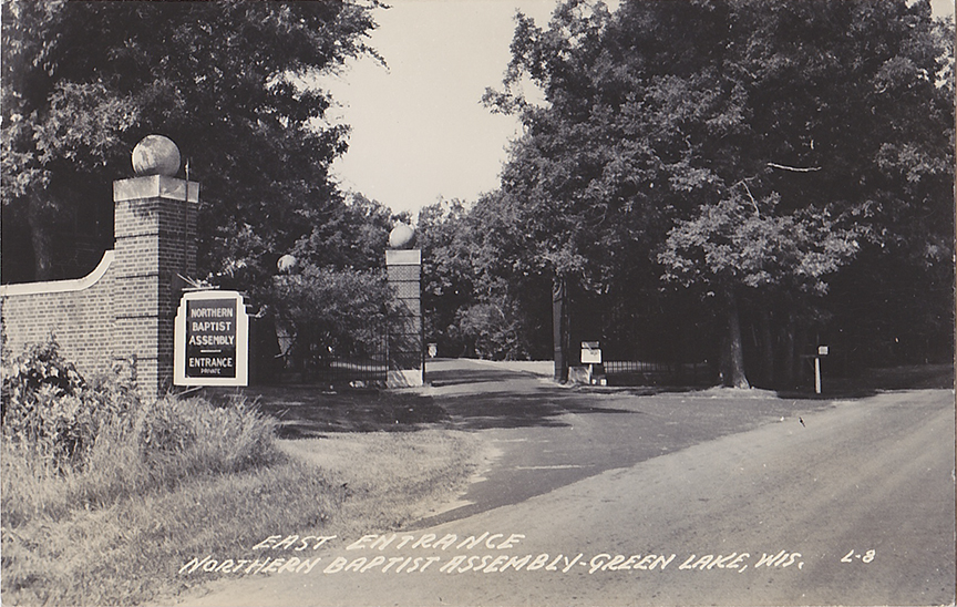 11062-Main gate from Highway, Northern Baptist Assembly, Green Lake, Wis.
