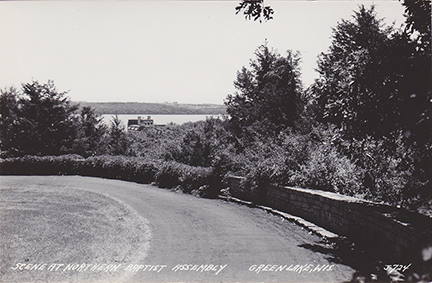 10951-Scene at Northern Baptist Assembly, Green Lake, Wis.