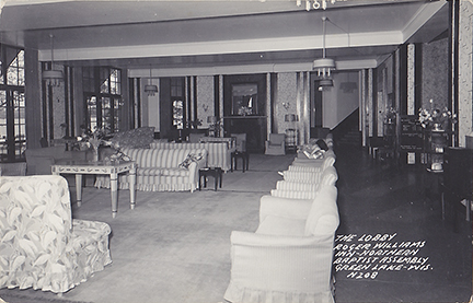 10152-The Lobby, Roger Williams Inn, Northern Baptist Assembly, Green Lake, Wis. - Canceled 1949