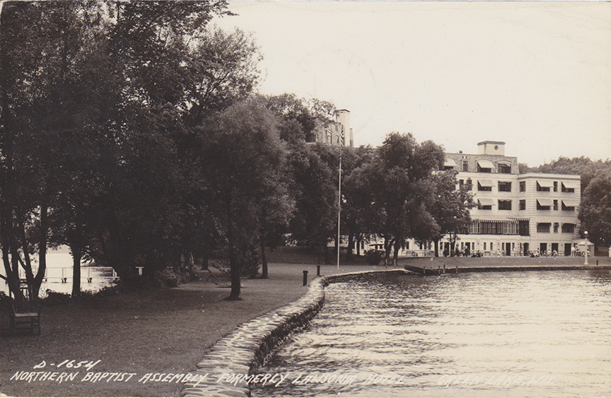 10952-Northern Baptist Assembly, Formally Lawsonia Hotel, Green Lake, Wis. - Canceled 1945