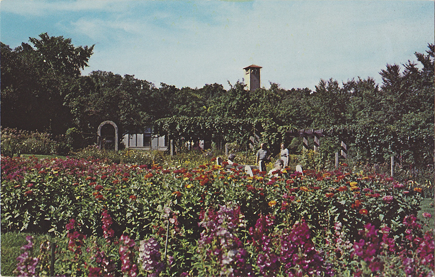 10434-American Baptist Assembly, Green Lake, Wisconsin, Beautiful formal gardens