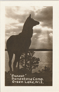 10007a10 - Sandstone Picture Pack - Sandstone Elk Statue on the Bluff (Missing the Antlers)