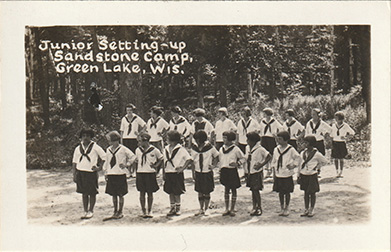 10007a2 - Sandstone Picture Pack - Junior Campers lining up