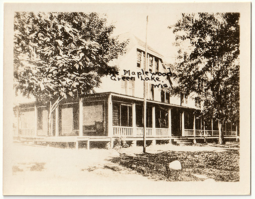 Green Lake Souvenir Pack, Maplewood Hotel