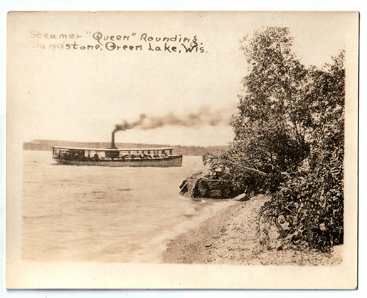 Green Lake Souvenir Pack, Steamer "Queen" Rounding Sandstone Point.